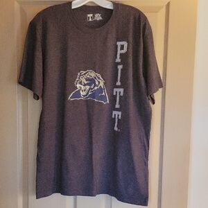 University of Pittsburgh Logo T-Shirt XL, Never Worn